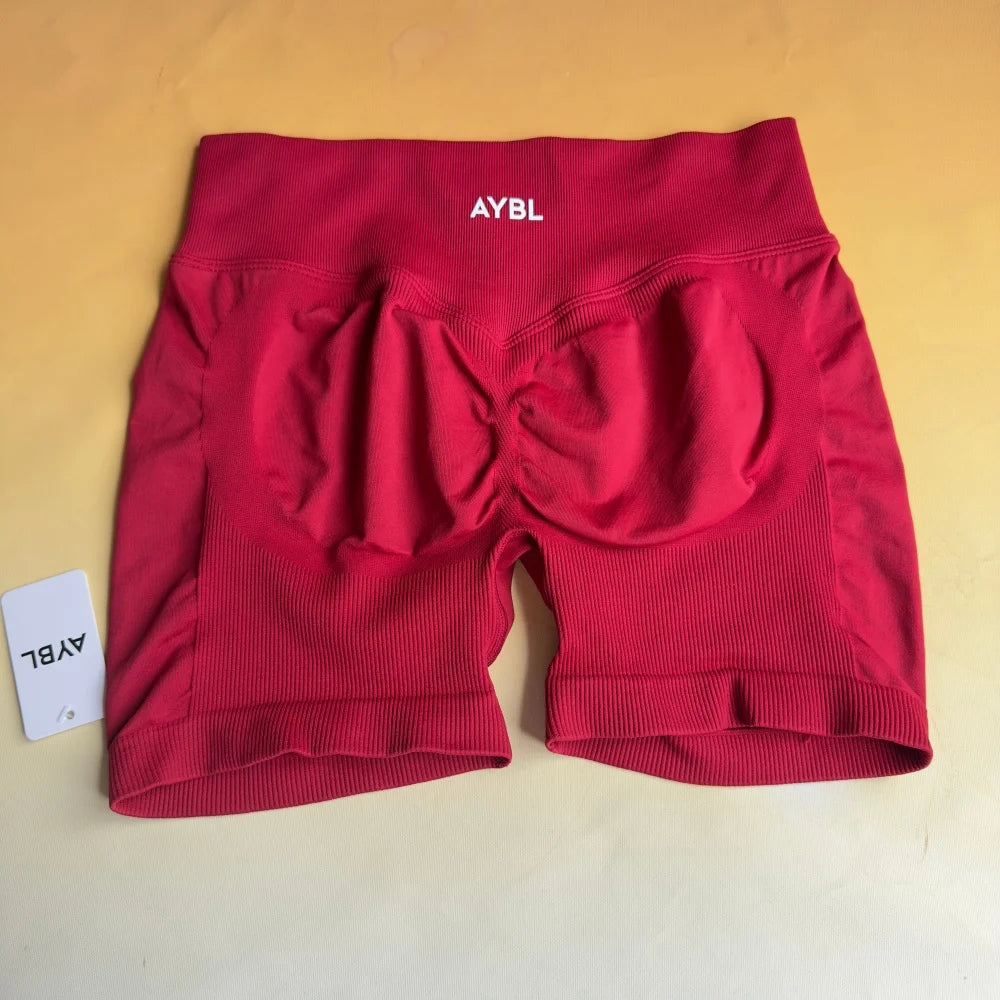 Conjunto Deportivo de Compresión: Shorts y Top – imagen 21