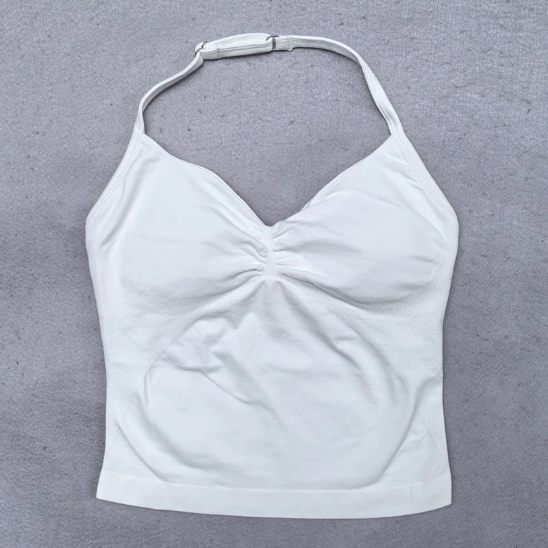 Conjunto Deportivo Halter Acolchado con Shorts Scrunch – imagen 21