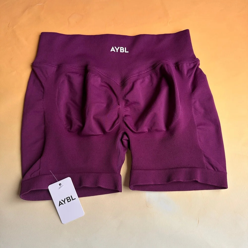 Conjunto Deportivo de Compresión: Shorts y Top – imagen 11