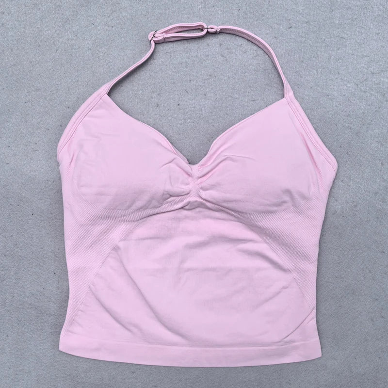 Conjunto Deportivo Halter Acolchado con Shorts Scrunch – imagen 14