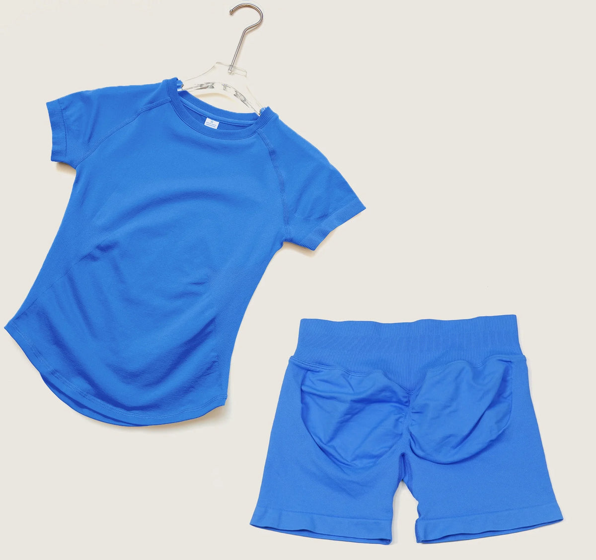 Conjunto Deportivo Top Corto y Leggings – imagen 15