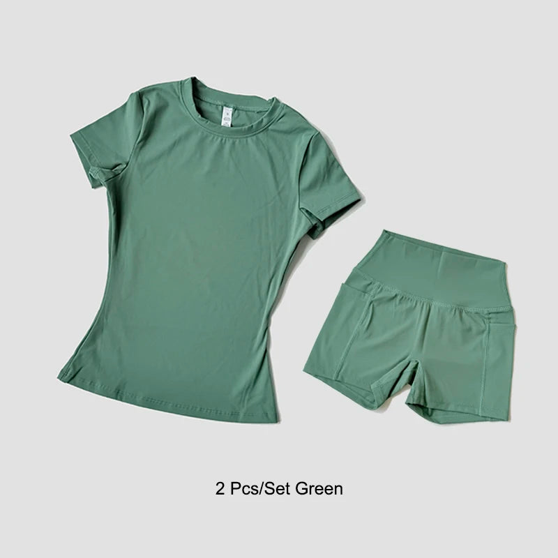 Conjunto Deportivo Top y Shorts de Tiro Alto – imagen 13