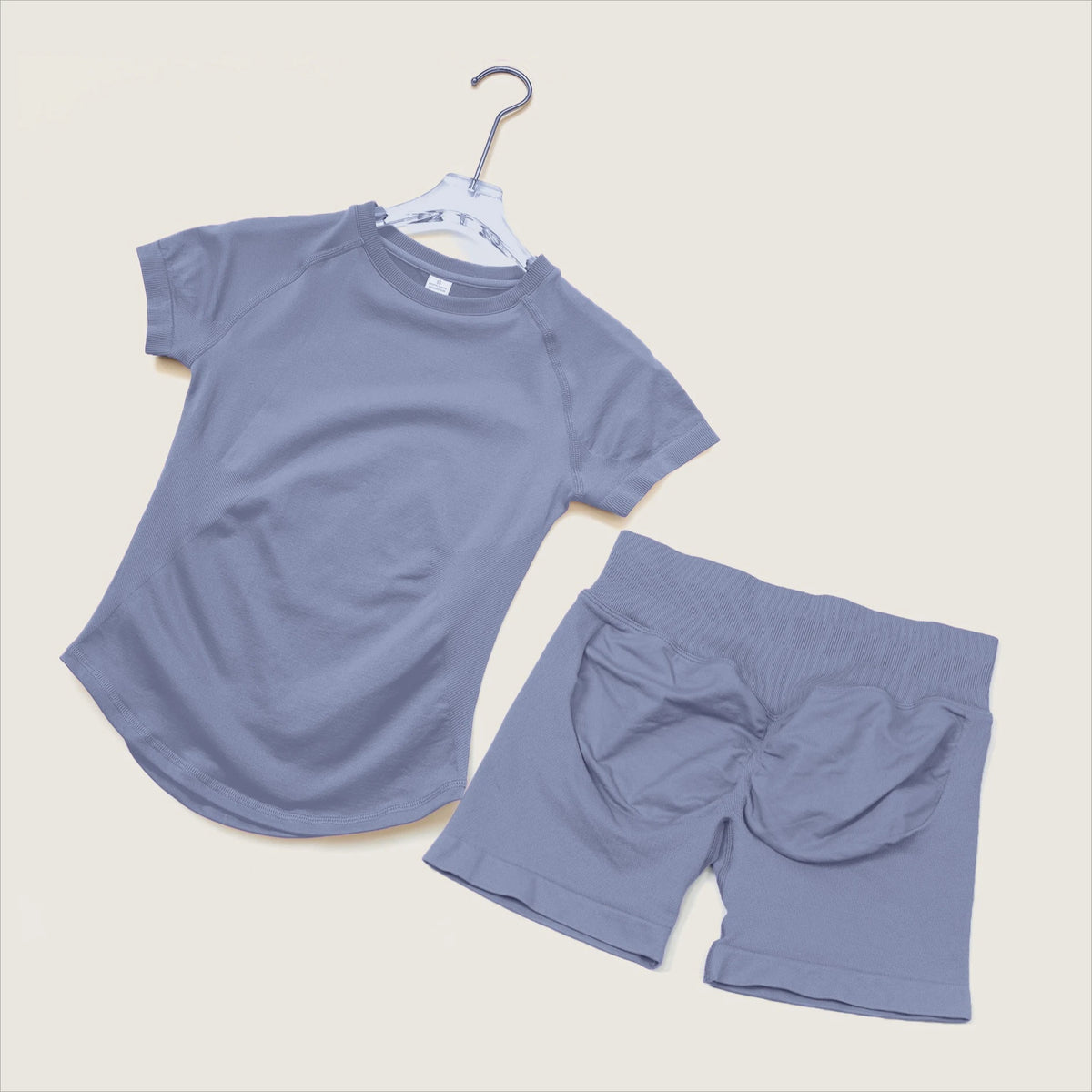 Conjunto Deportivo Top Corto y Leggings – imagen 18